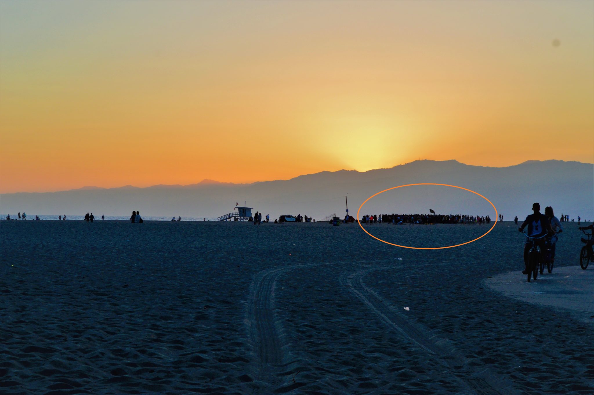 Drum circle, venice beach, things to see in los angeles