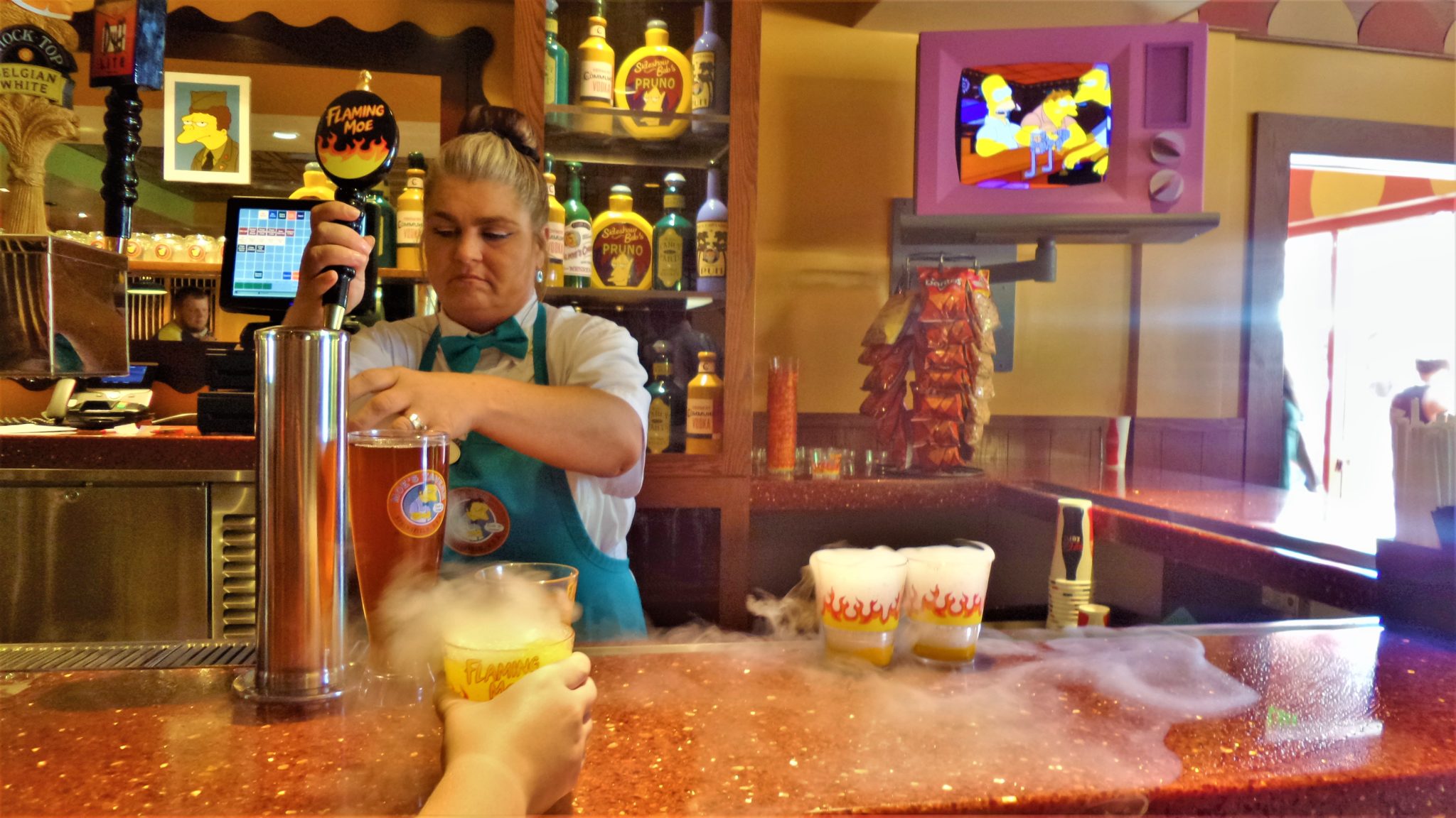 Flaming Moe Moes Tavern Universal Studios Hollywood