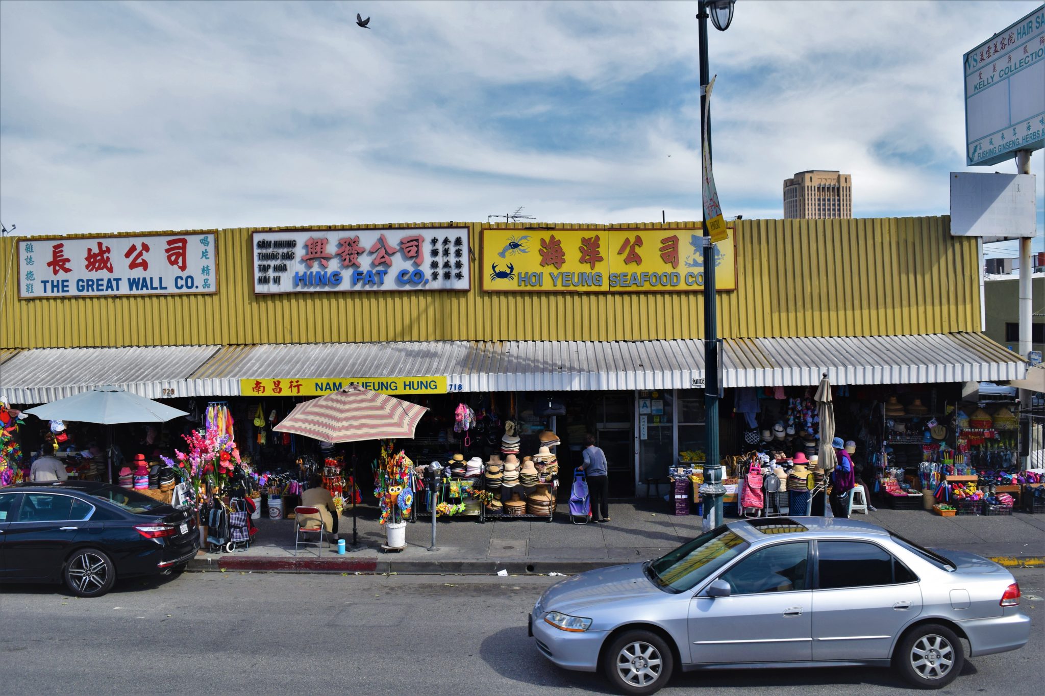 Chinatwon shops los angeles, hop on hop off bus our