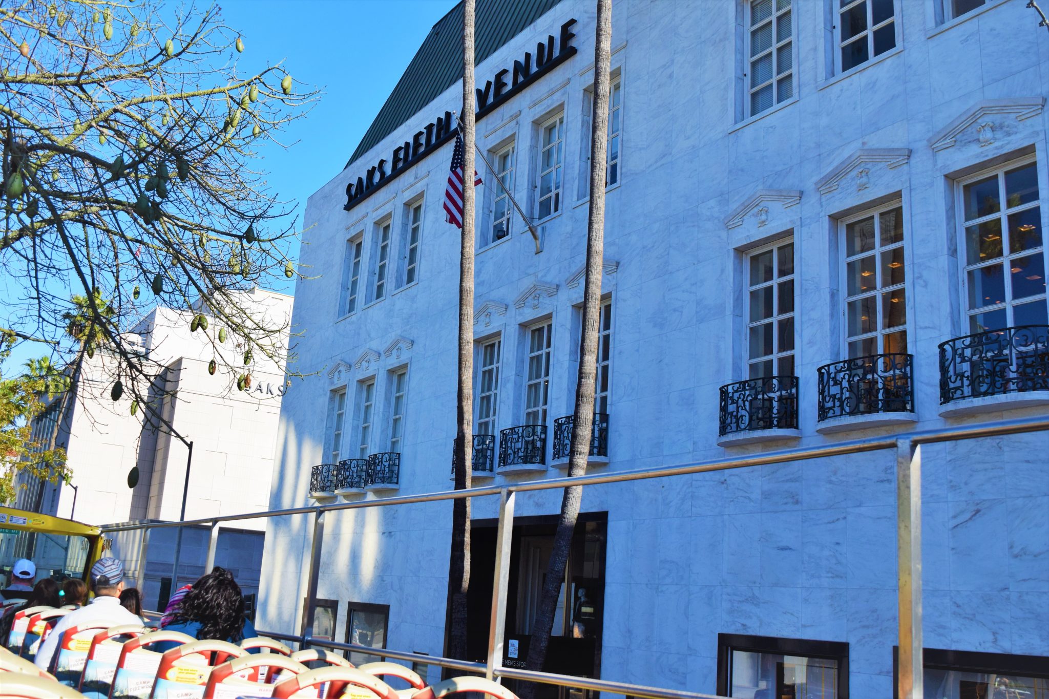 Saks fifth avenue hop on hop off bus los angeles