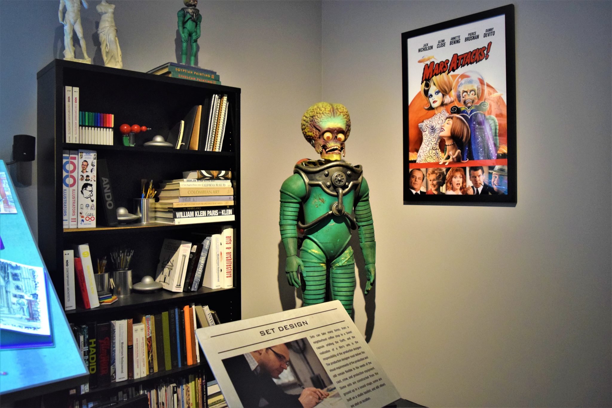 Set Design, Warner brothers studio, things to do in los angeles