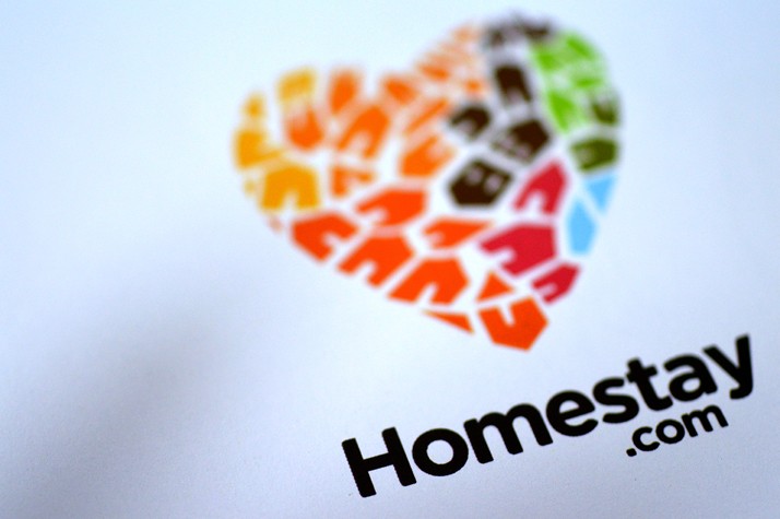 Homestays-logo3_714_475_90