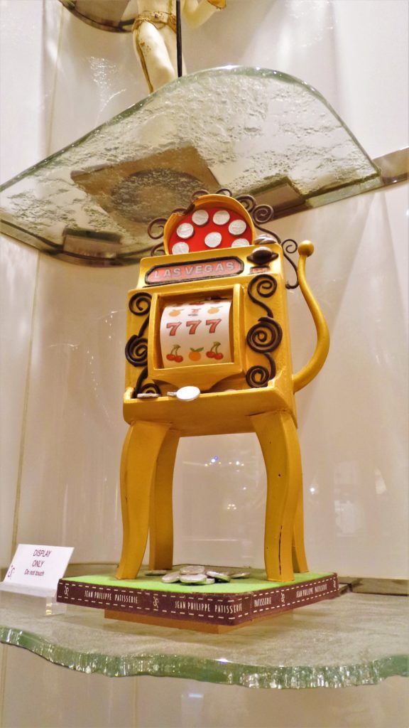 Slot machine cake, jean paul patisserie, bellagio, las vegas
