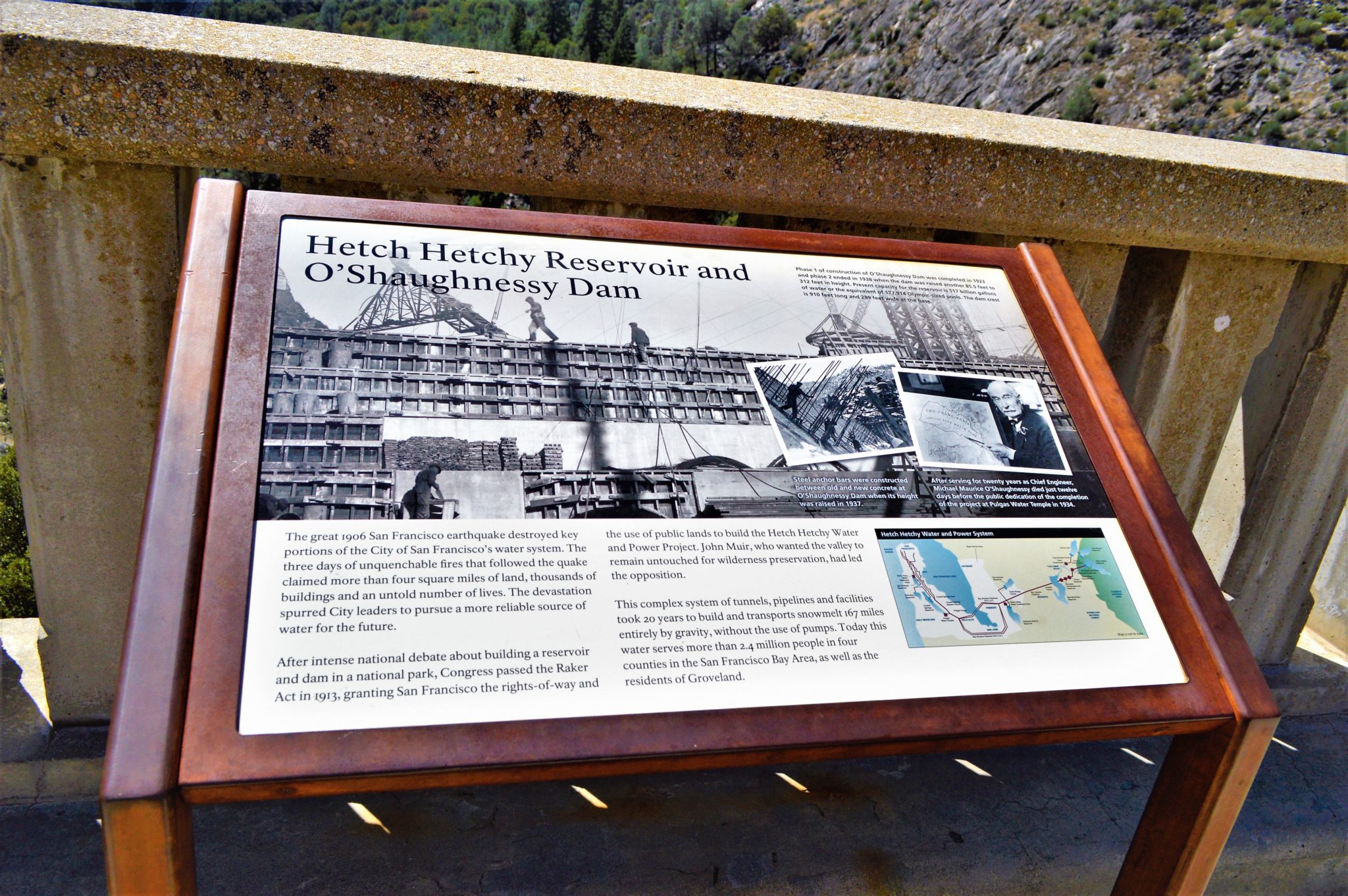 Hetch hetch o'shaunassey Dam, California information board