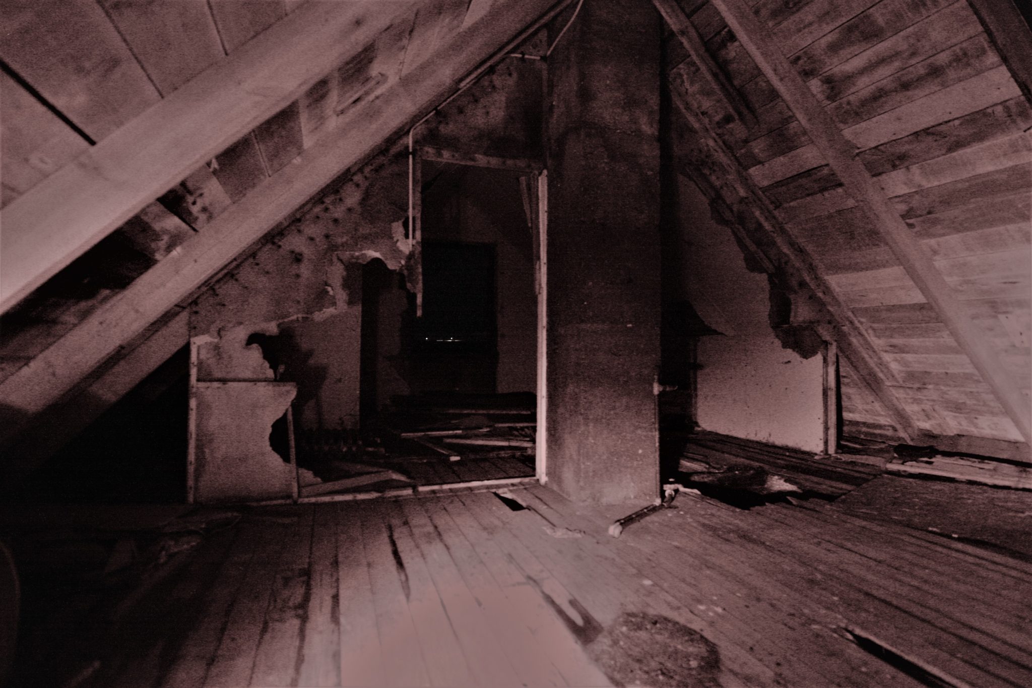 Ghost House, Northern Lights Tour, Iceland