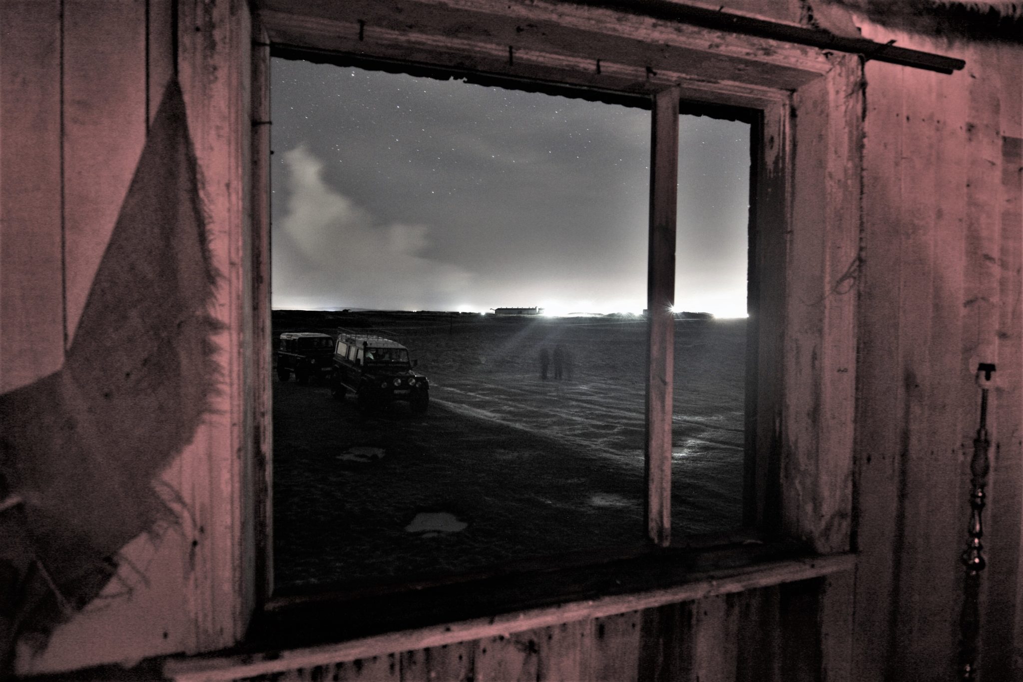 Happy world jeeps iceland, inside the haunted house