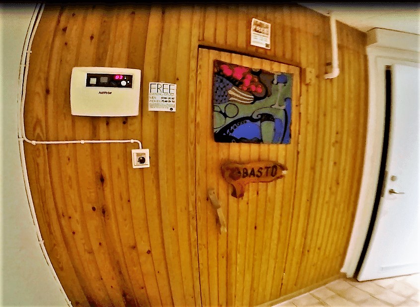 Free-sauna-city-backpackers-hostel-stockholm-sweden