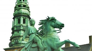 Kunsthallen Nikolaj and the Statue of Absalon, Copenhagen, Denmark