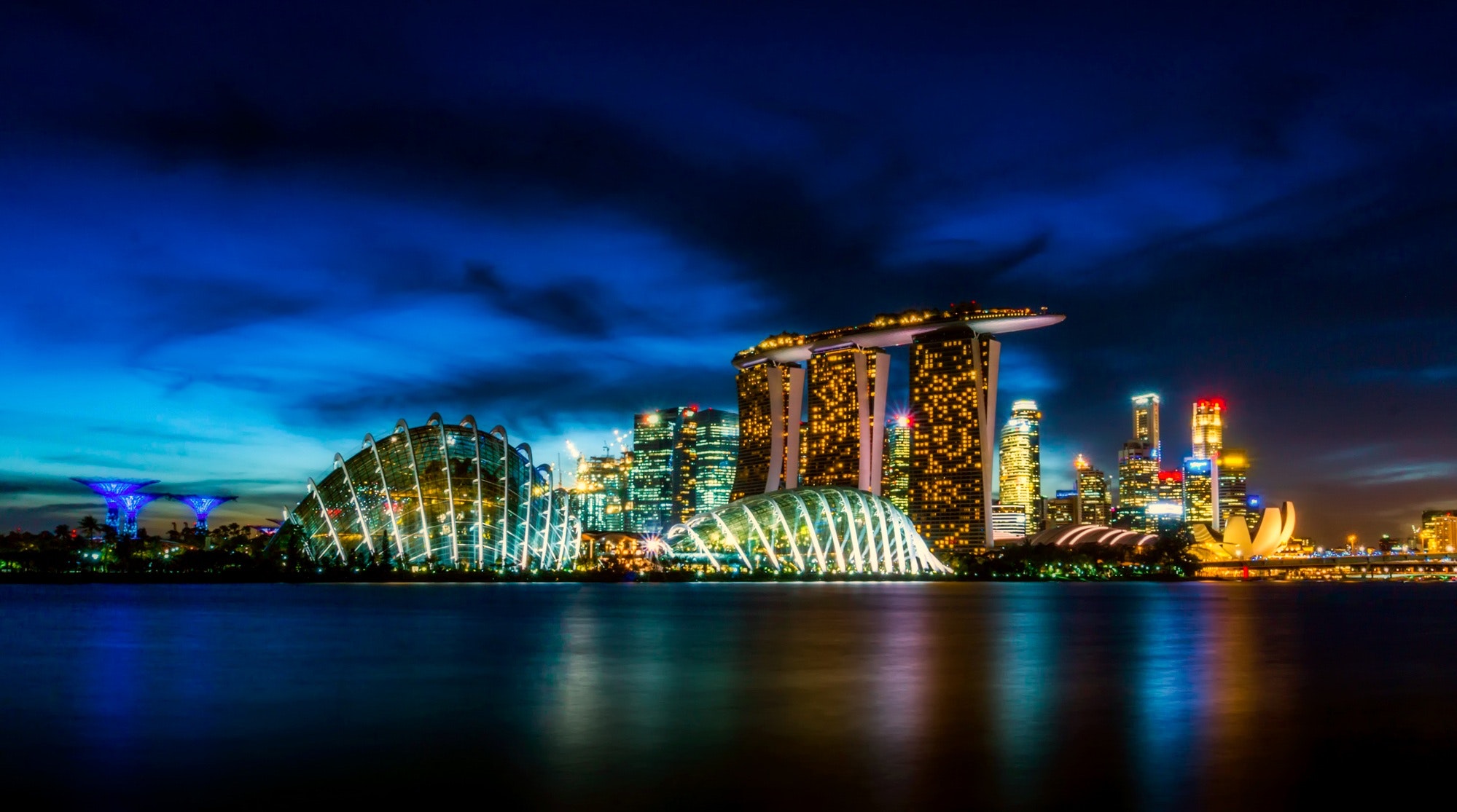 flights to Australia - Top layover destinations Singapore