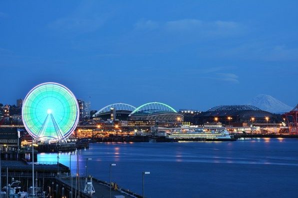 Seattle wheel, waterfront, USA