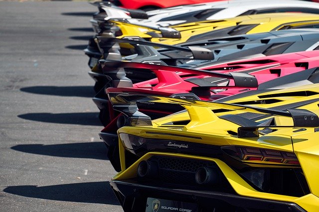 rent a lamborghini in dubai tips