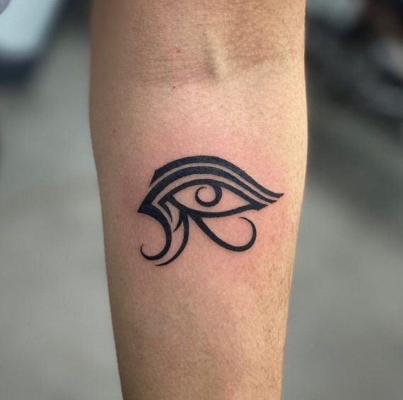 egyptology eye of horus tattoo symbolic ancient