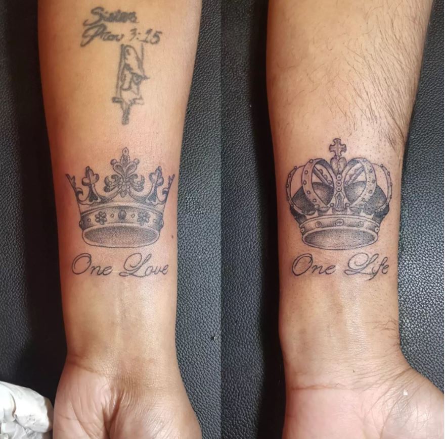 matching couple tattoos king queen crown