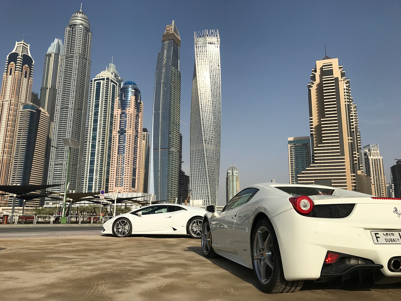 rent a ferrari in dubai uae