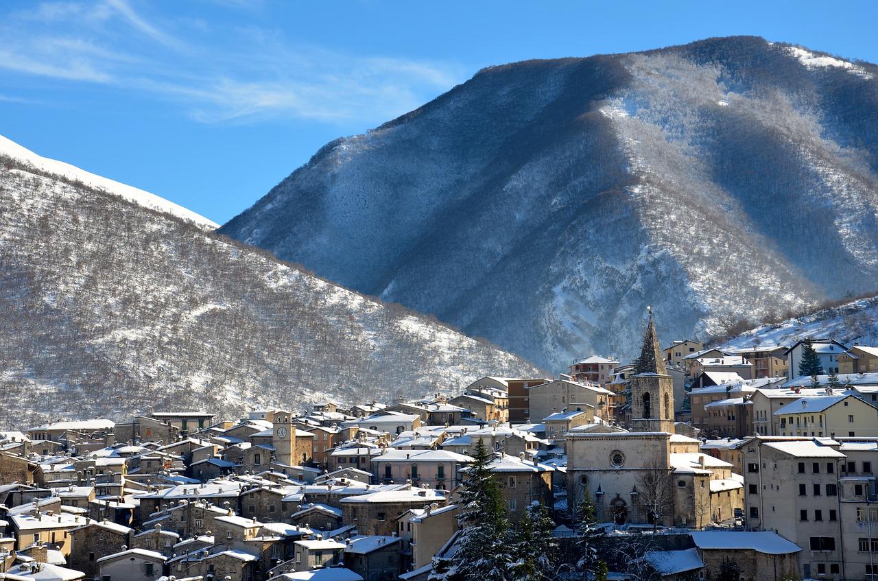 Abruzzo Italy Mountains
