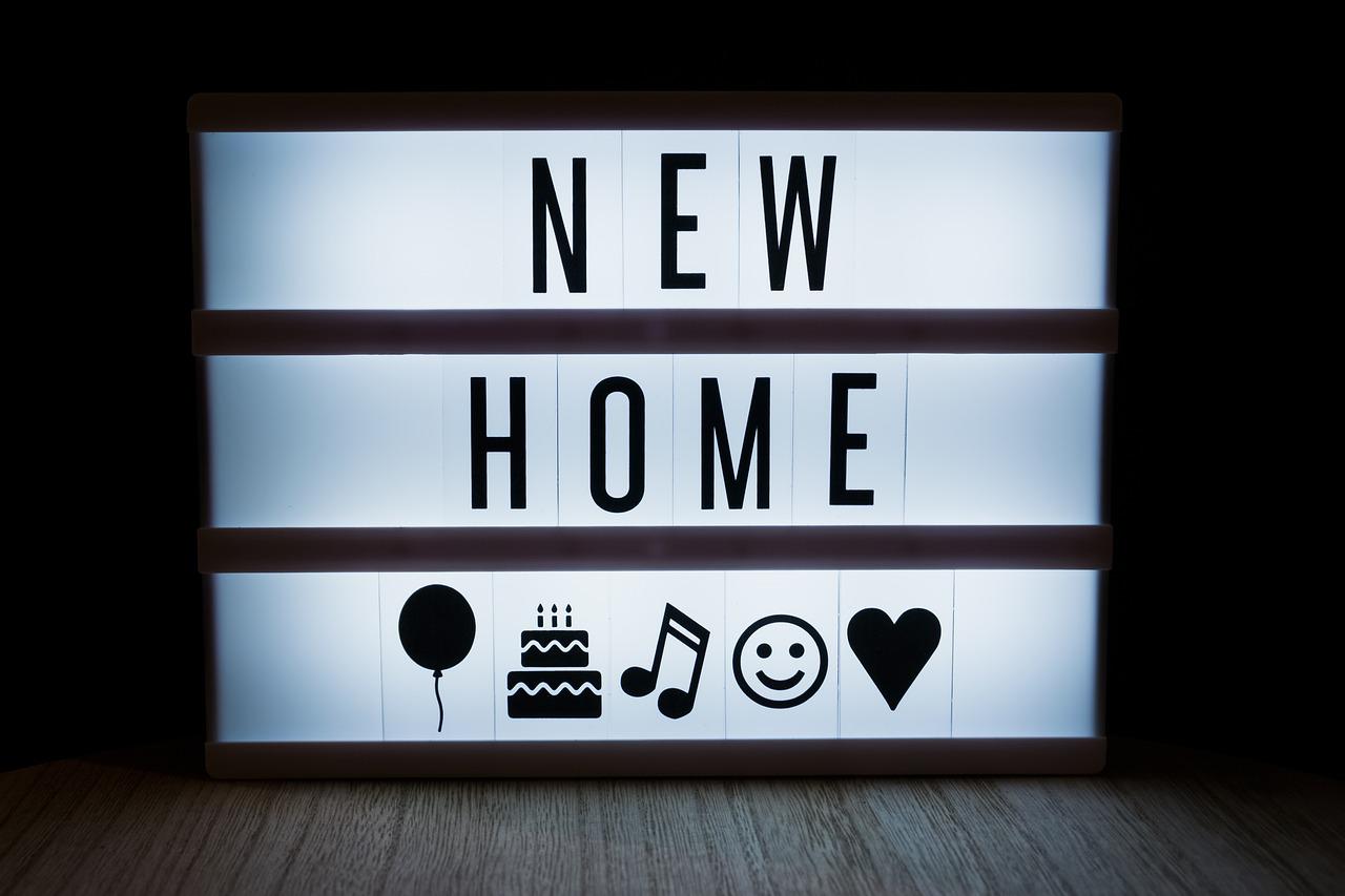 New Home sign